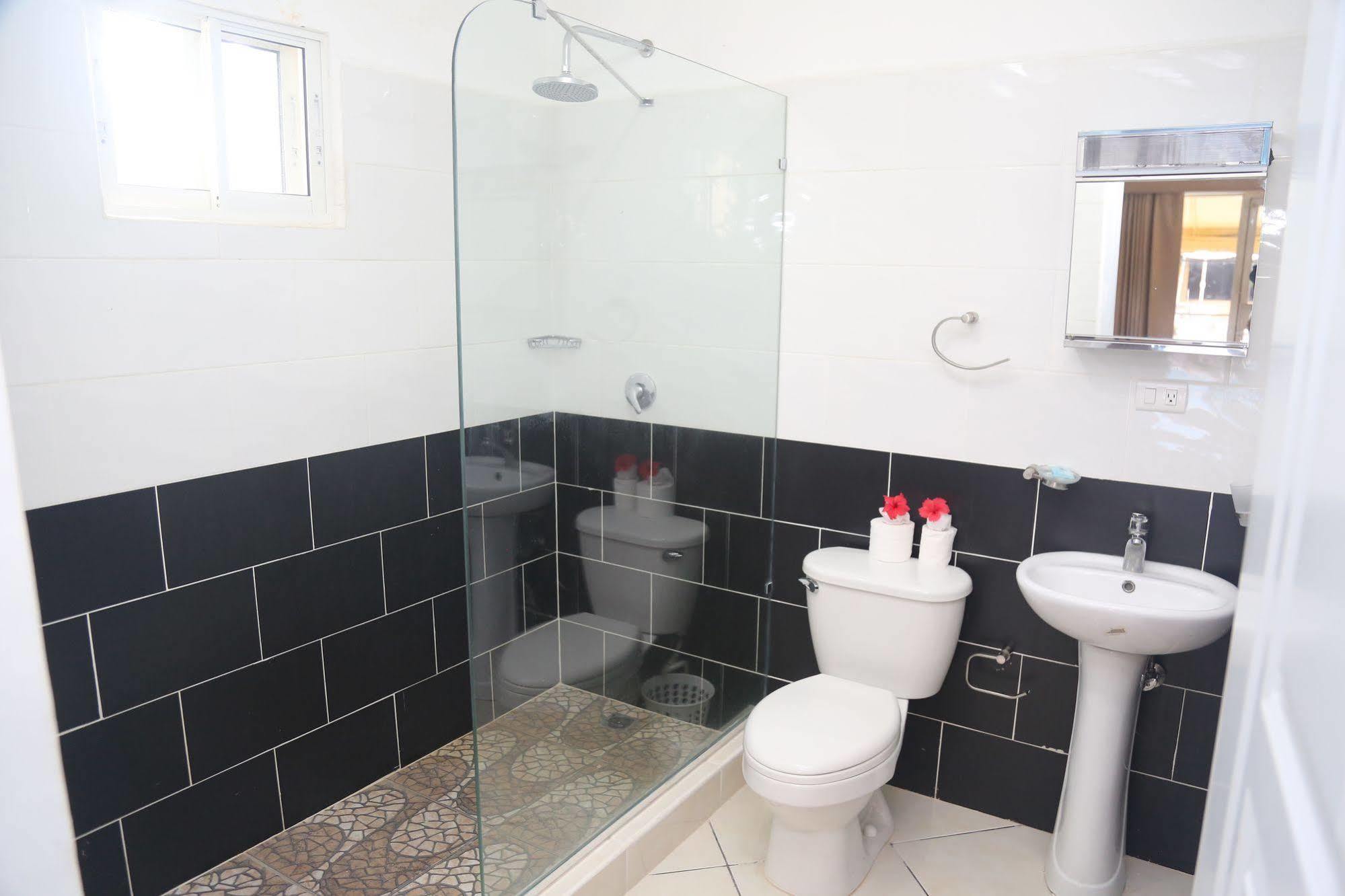 Hotel Seabreeze Sosua El Batey ภายนอก รูปภาพ